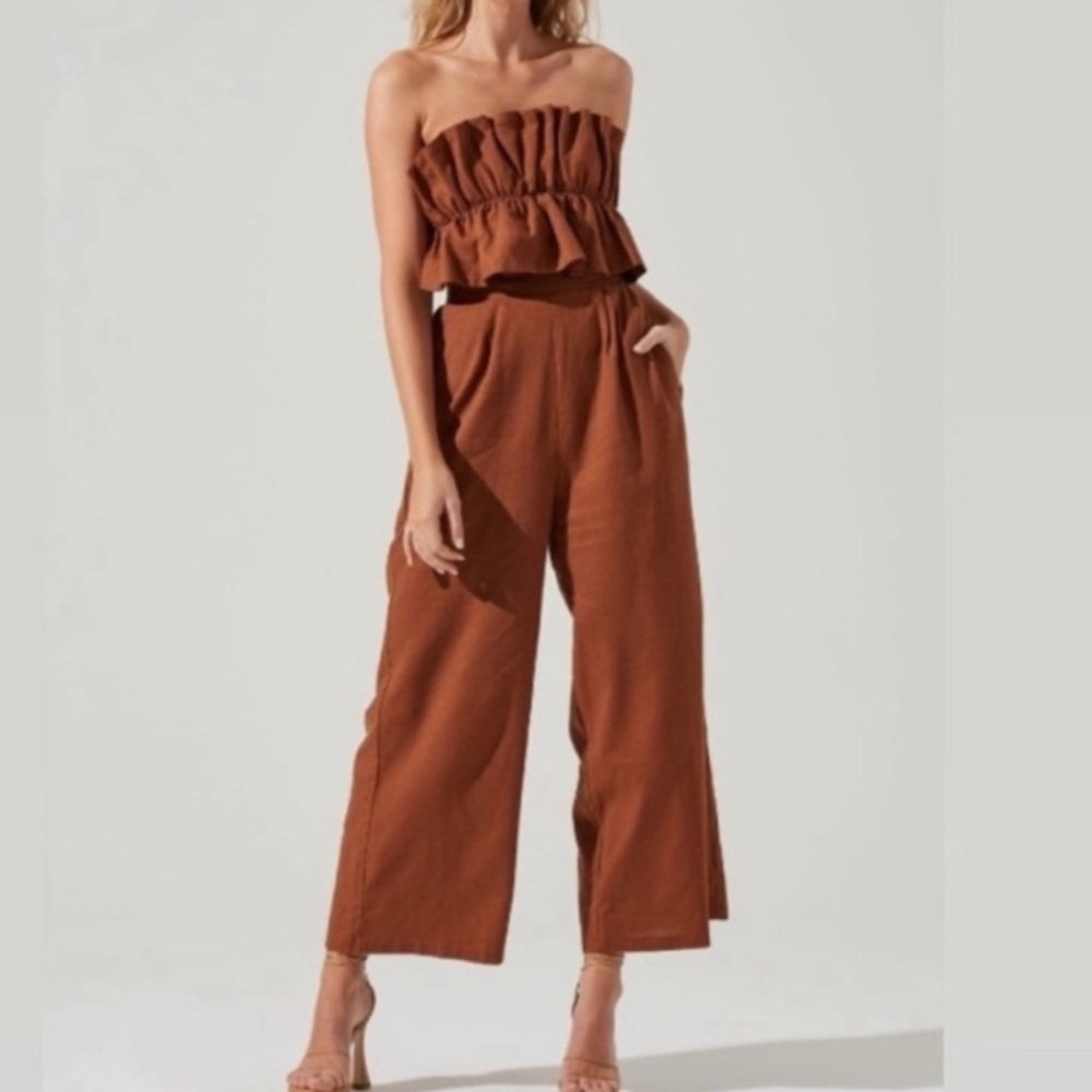 Astr Strapless Black Jumpsuitv
S